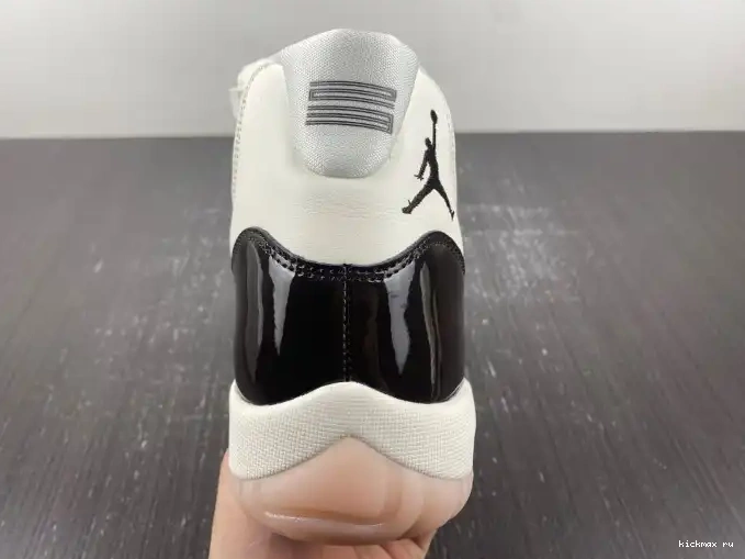 Cheap Kickmax WMNS Neapolitan Air AR0715-101 Jordan 11 0605